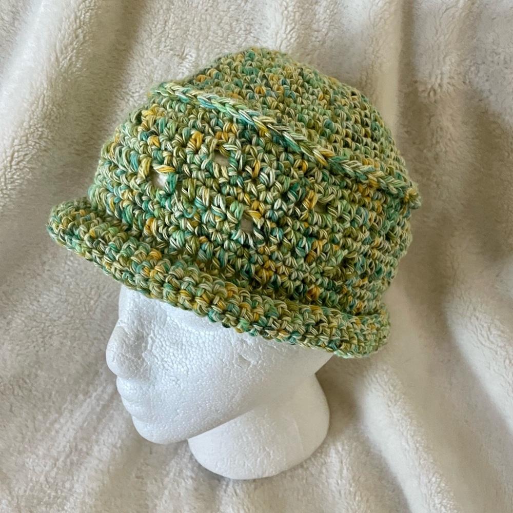 NEW!! Bucket hat - Picture 2 of 13